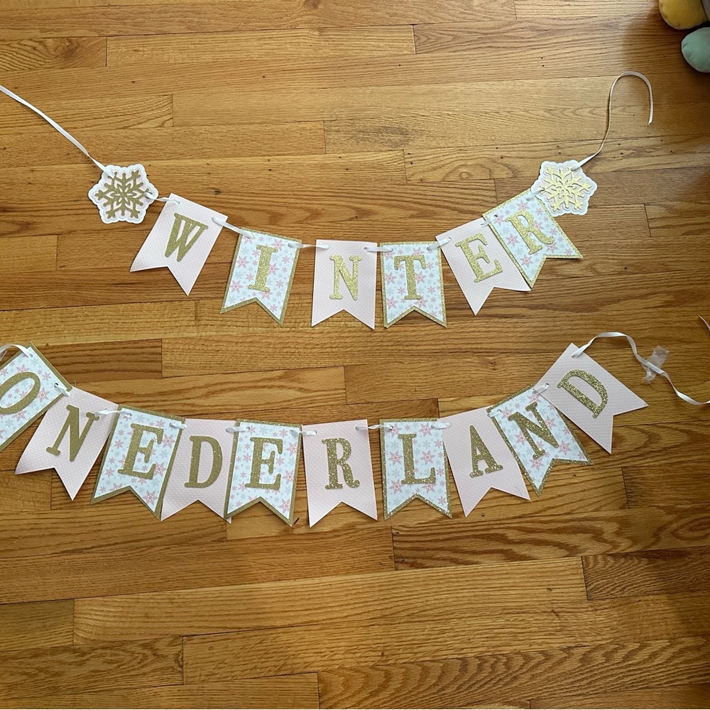 Winter Onederland Birthday Signs